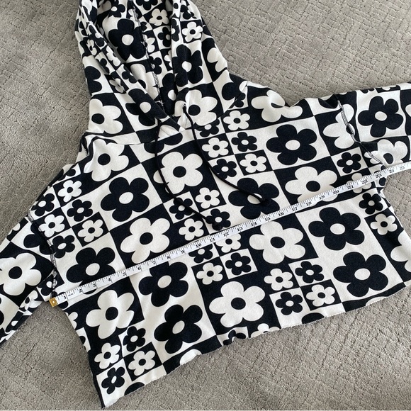 WILD FABLE crop hoodie - Picture 7 of 7